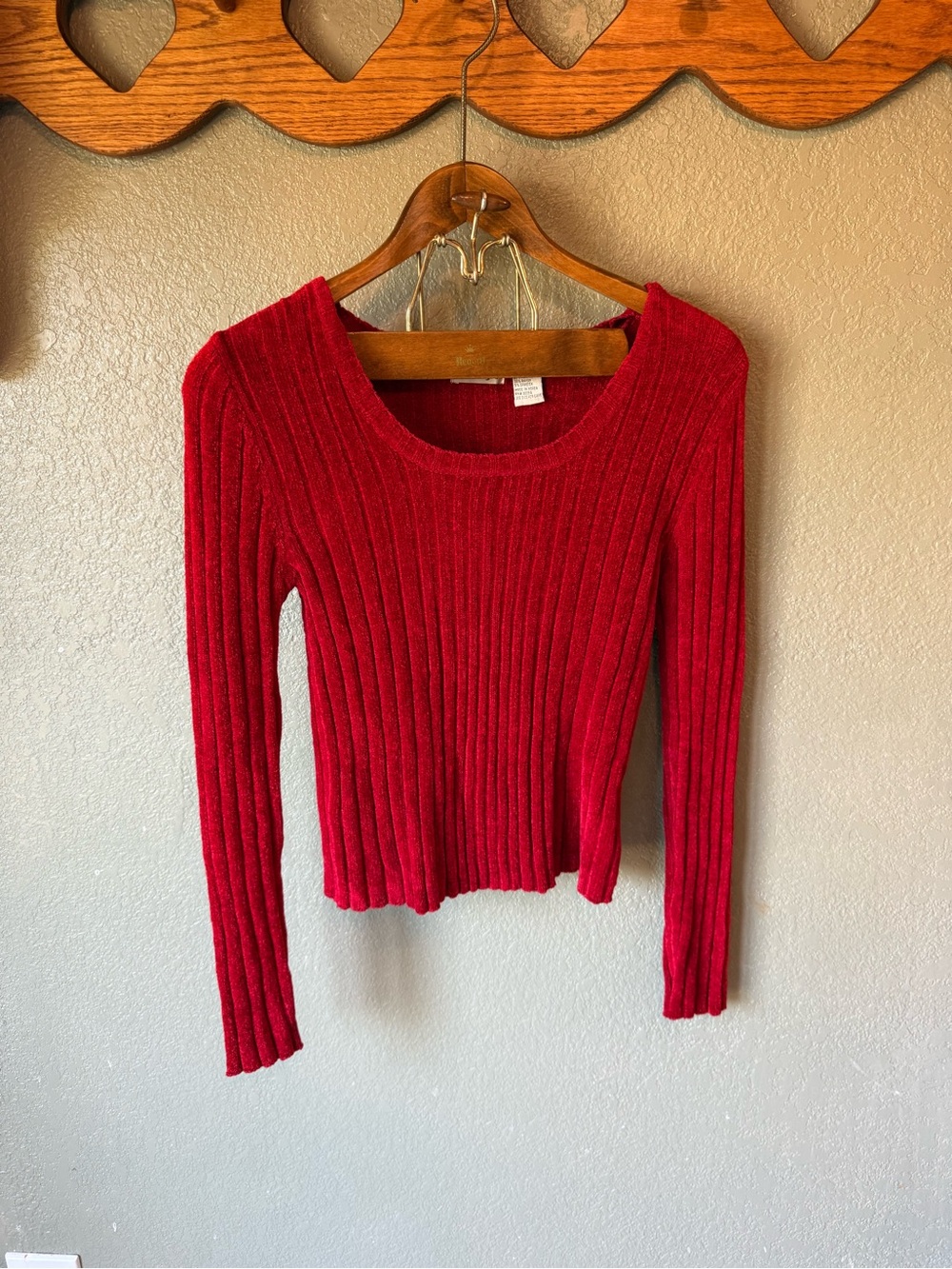 Vintage Energie Ribbed Scoop Neck Sweater - Red